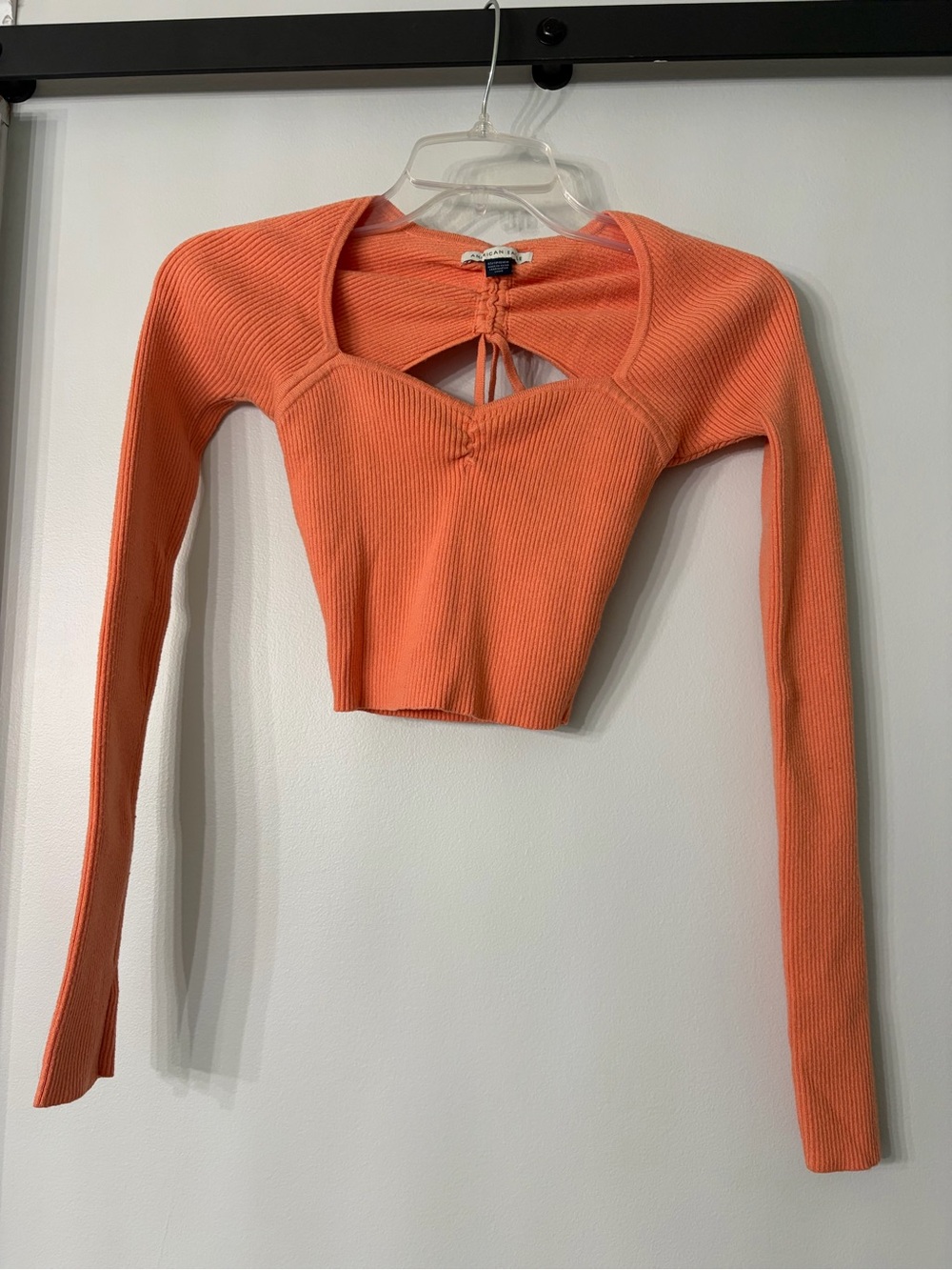 American Eagle Outfitters Ribbed Long-Sleeve Crop Top - Coral Orange